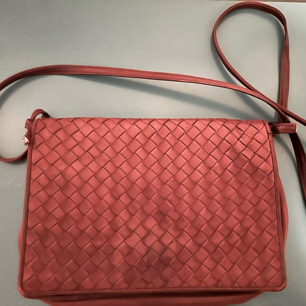 Vintage Bottega Veneta red wine Woven Leather Shoulder Bag/Crossbody